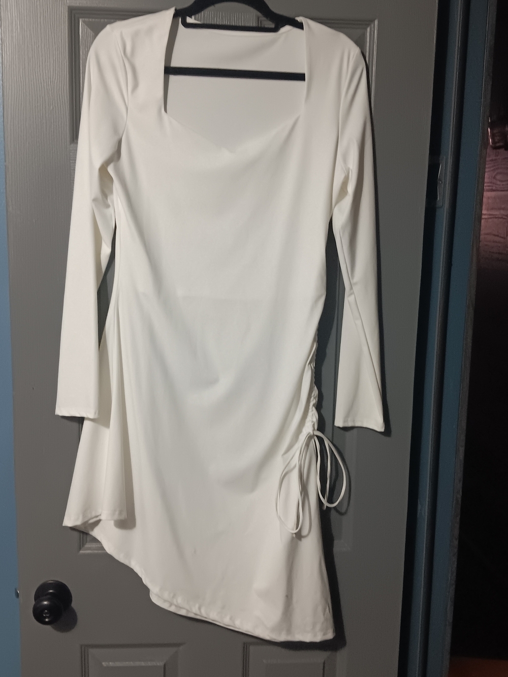 White Long-Sleeve Asymmetric Drawstring Dress